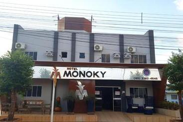 Hotel Monoky