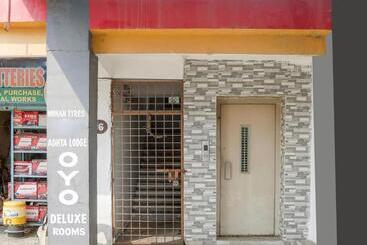 Hotel Oyo Flagship Adhya Lodge