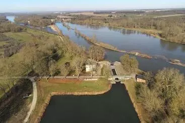 ペンション Le Relais De Mantelot