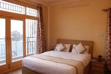 Aashray. B&b