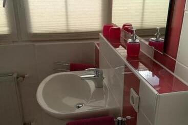 Bed and Breakfast Gaestehaus Jagsttalblick