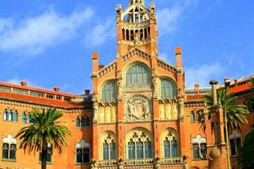 Апартаменты Bcnstop Sagrada Familia