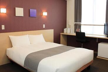 בית מלון כפרי Quad Inn Yokote