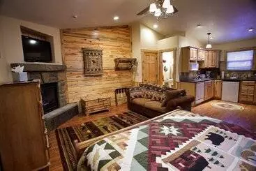 Hotelli Stonebrook Resort   Adult Only