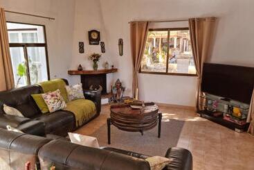 Bed and Breakfast Entre Mar Y Montaña