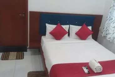 Hotel Rk Grand Luxury Acs
