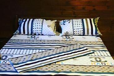 پانسیون Guesthouses Gjokazaj Tale Beachfront