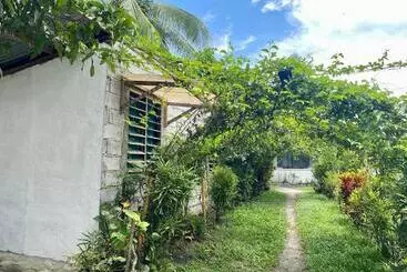 Retkeilymaja Punta Landing Travellers Inn