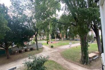 ペンション L’auberge Espagnole