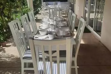 Pensão Tropicana Guesthouse