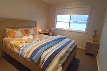 Bed and Breakfast Terrace Home In Spring Mountain 4300