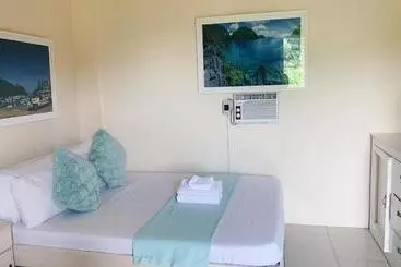 ペンション Paragua House