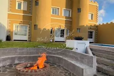 هتل آپارتمان Mar Del Castle