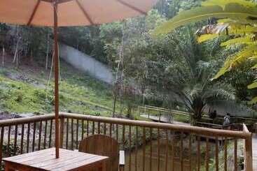 مسافرخانه Villa Sagui