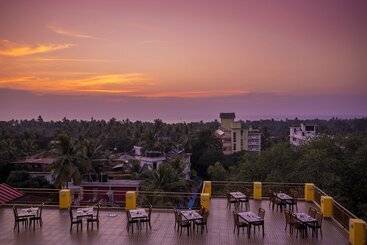 Sairaj Beach Resort   Calangute Goa