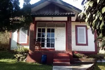 Cunang Hill Hotel & Resort