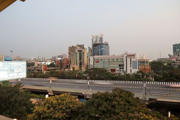 ホテル Golden Suites Vashi Navi Mumbai