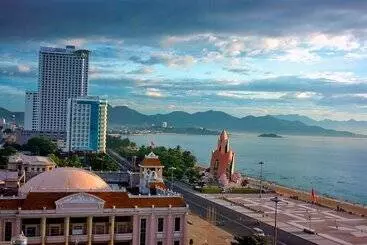 هتل Sunny Sea Nha Trang