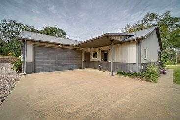 Landhus Cozy Checotah Retreat W/ Deck Near Eufaula Lake