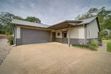 コテージ Cozy Checotah Retreat W/ Deck Near Eufaula Lake