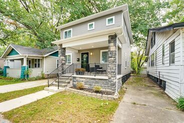 Mökkimajoitus Family Friendly Ferndale Home: 3 Mi To Detroit Zoo