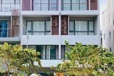 هتل Luna Oriental