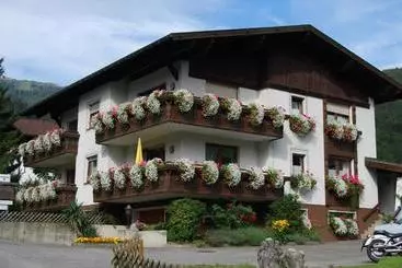 Turistlejligheder Landhaus Maeser
