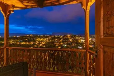 ベッドアンドブレックファースト Manzara Konak Otel