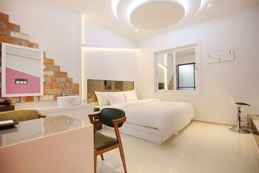 Boryeong Loving Motel