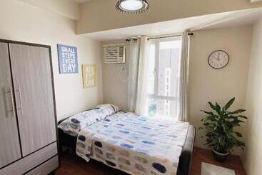 Aparthotel Condo Beside Ayala Mall Centrio Tower