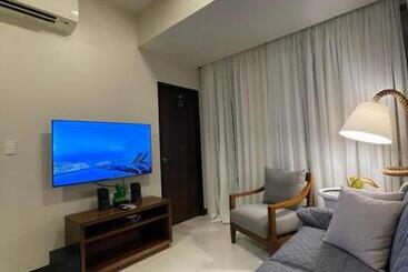 Aparthotel The Beach Suite At The Mactan Newtown