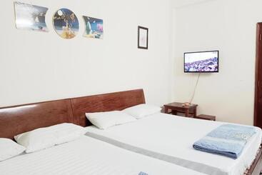 Hotel Quân Nguyễn