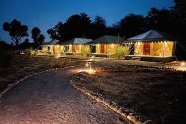 Отель Dera Jawai   Best Safari Lodge In Jawai Bandh