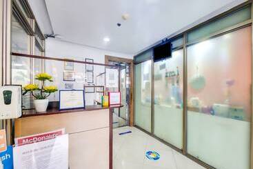 Hotel Dian Suites Makati By Oyo