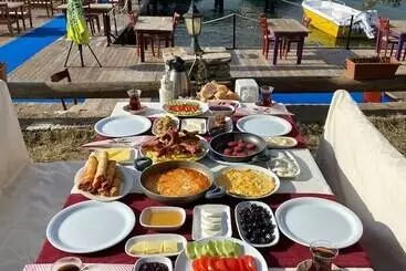 Kaptan Han Butik Otel