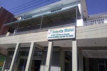 בית מלון כפרי Setavin