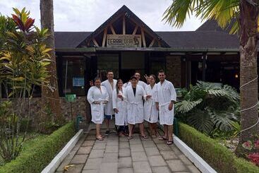 Hotel Terra Luna Lodge