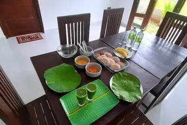 Pensjonat Anuradhapura Kingdom View Resort