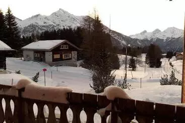 Retkeilymaja Tgantieni Sot   Haus Mit Herz