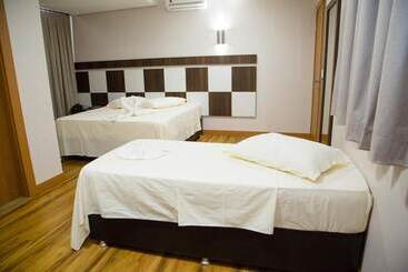 ホテル Maestro Executive Pato Branco