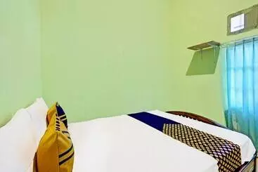 Hotel Spot On 91868 Nusa Indah Guest House Syariah