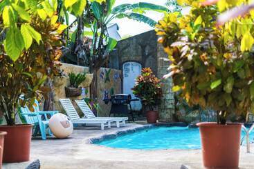 Hotel The Blue Suites & Spa