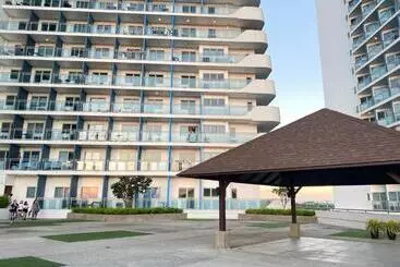 Aparthotel Azurenorth 1721 Mt Arayat View