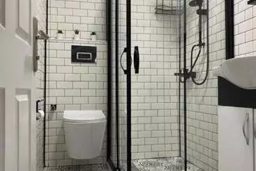 Holding Hours Hotel İstanbul Airport
