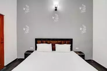 Hotelli O Conifer Inn