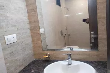 Rani Palace Hotel And Resort