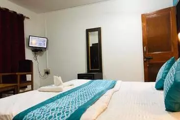 Hotel Darul Towheed