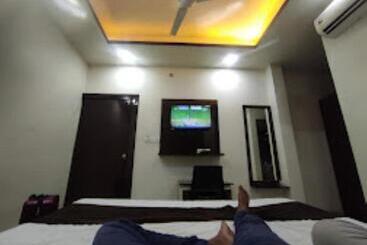 Hotel Komal Palace,bhopal