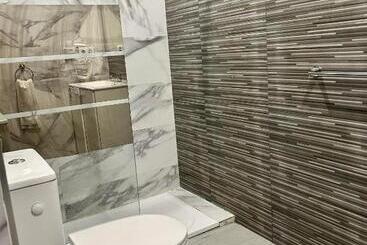 پانسیون Moreira Family