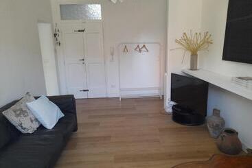 پانسیون Perusia Home